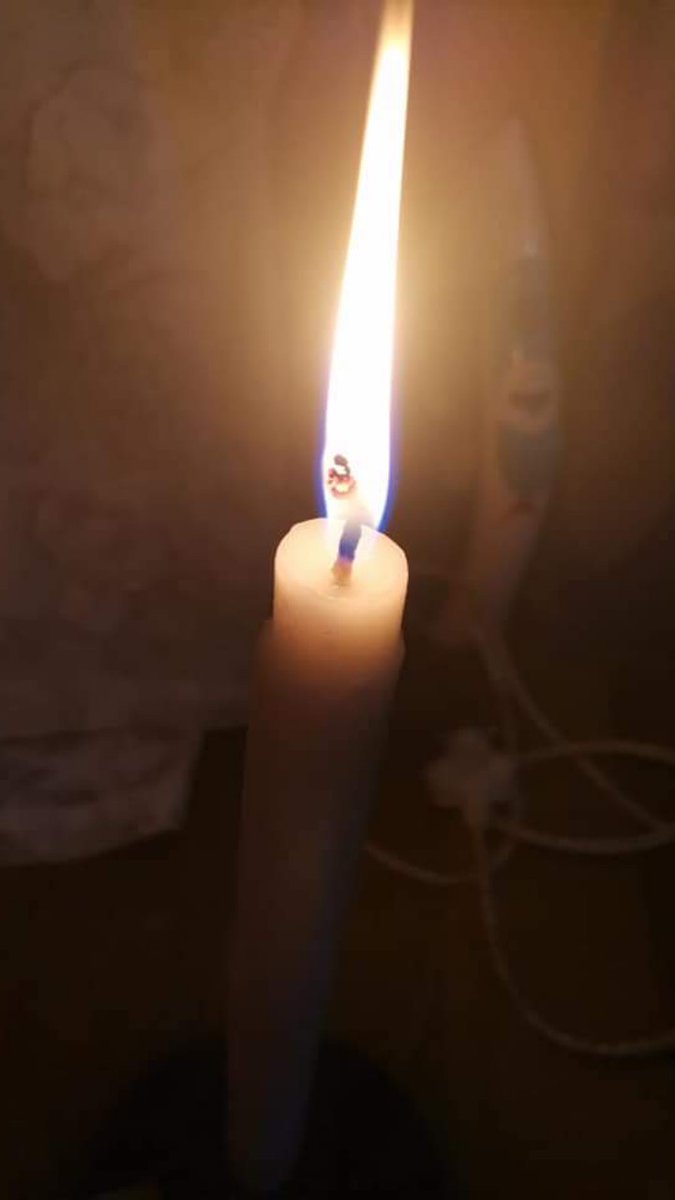Sorry for disturbing your scrolling..

May God bless you financially. 🙏🏾❤️  #isencanelengane #VaccineCertificate #singleandmingle #Loadshedding