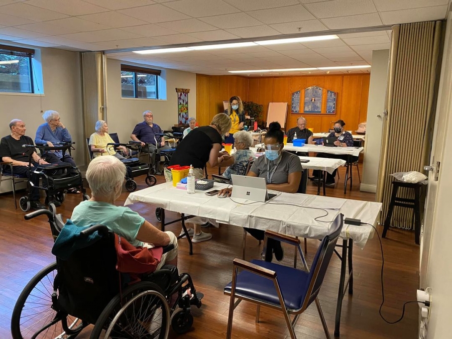 Senioropolis tweet media