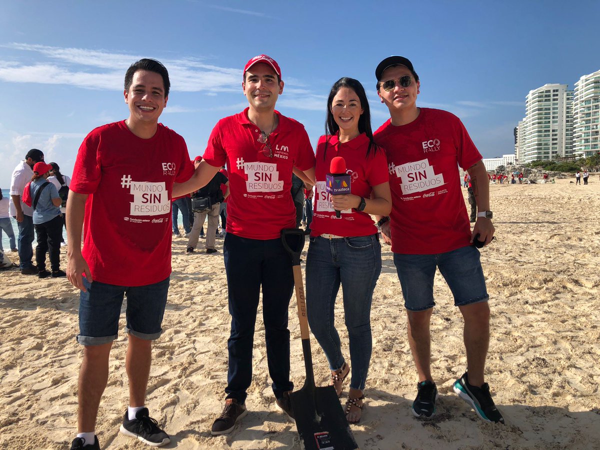 AztecaQRoo's tweet photo. ¡Gracias a todos los que participaron en la jornada #LimpiemosMéxico! Hoy comenzamos limpiando las playas en #Cancún ¡Vamos por un #MundoSinResiduos! https://t.co/LEaR8suJW1