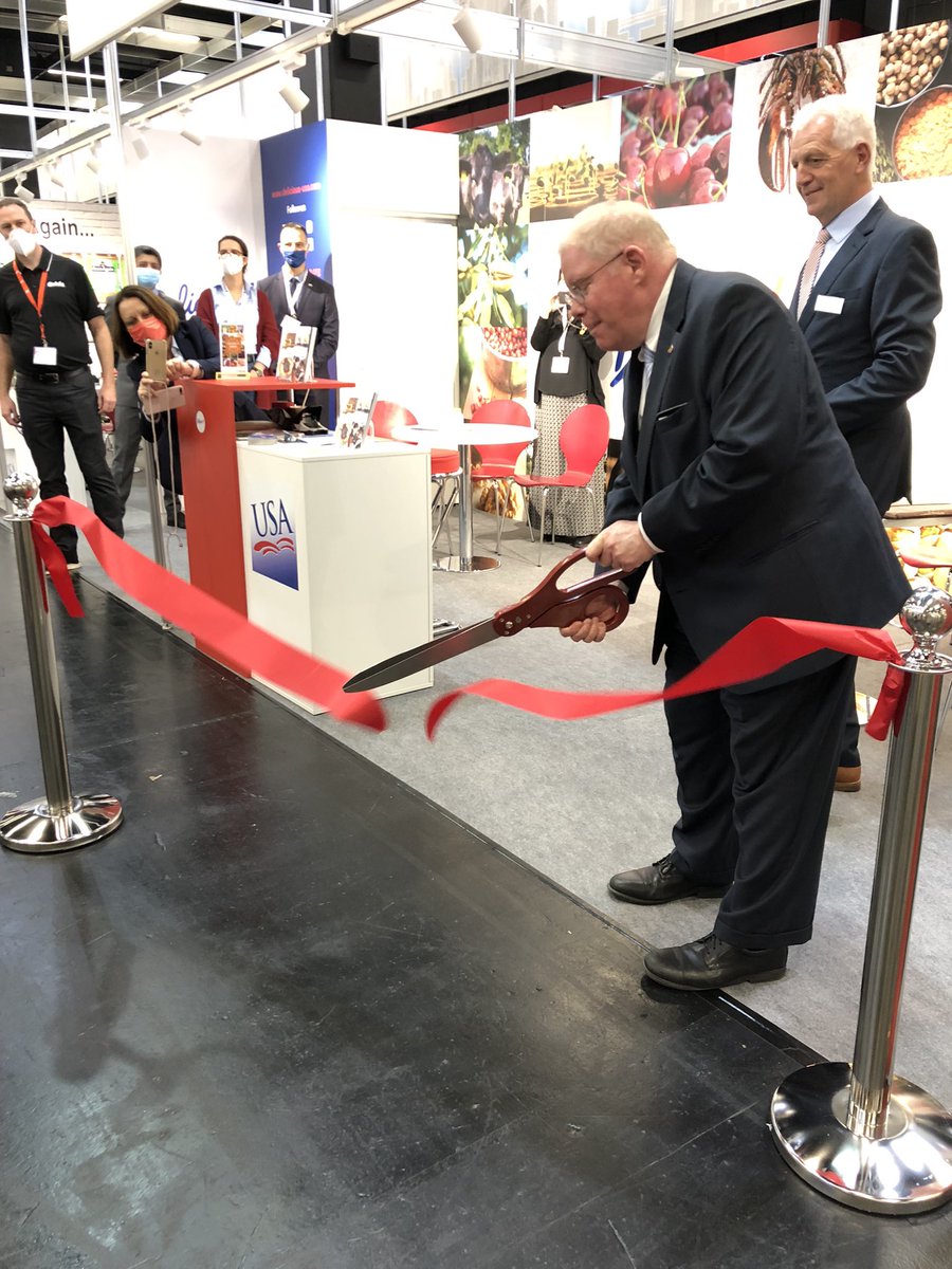 FAS Europe (@faseurope) on Twitter photo Chargé d’Affaires Clark Price opened the #USAPavilion <a href="/anugacologne/">anuga</a> !With 90 exhibitors displaying a wide variety of #food products, the USA Pavilion showcases the regional and cultural diversity of the United States 🇺🇸! <a href="/USDAForeignAg/">Foreign Ag Service</a> <a href="/usbotschaft/">US-Botschaft Berlin</a> <a href="/USConGenNRW/">USConGen Duesseldorf</a> Chargé d’Affaires Clark Price opened the #USAPavilion <a href="/anugacologne/">anuga</a> !With 90 exhibitors displaying a wide variety of #food products, the USA Pavilion showcases the regional and cultural diversity of the United States 🇺🇸! <a href="/USDAForeignAg/">Foreign Ag Service</a> <a href="/usbotschaft/">US-Botschaft Berlin</a> <a href="/USConGenNRW/">USConGen Duesseldorf</a>