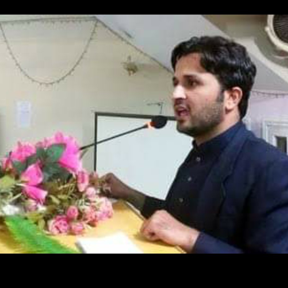 RehAman11_'s tweet photo. Aur kuch nahi Chahti main bas
Inko Surkhuro hota dekhna chahti hoon🙂♥♥♥ #MdcatStudentsWantJustice https://t.co/2RPoBuur1u