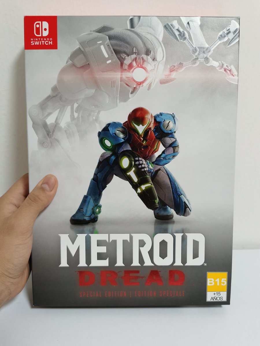 JazzLuxus's tweet photo. Acaba de llegar papá Amazon México con mi #MetroidDreadSpecialEdition 😍

Ya no puedo esperar por comenzar a jugar este juegazo, dicen que es el mejor Metroid que salido y posible candidato a juego del año, ya veremos que tal 🤓 🎮 #MetroidDread #NintendoSwitch https://t.co/SJ3LvqbJTn
