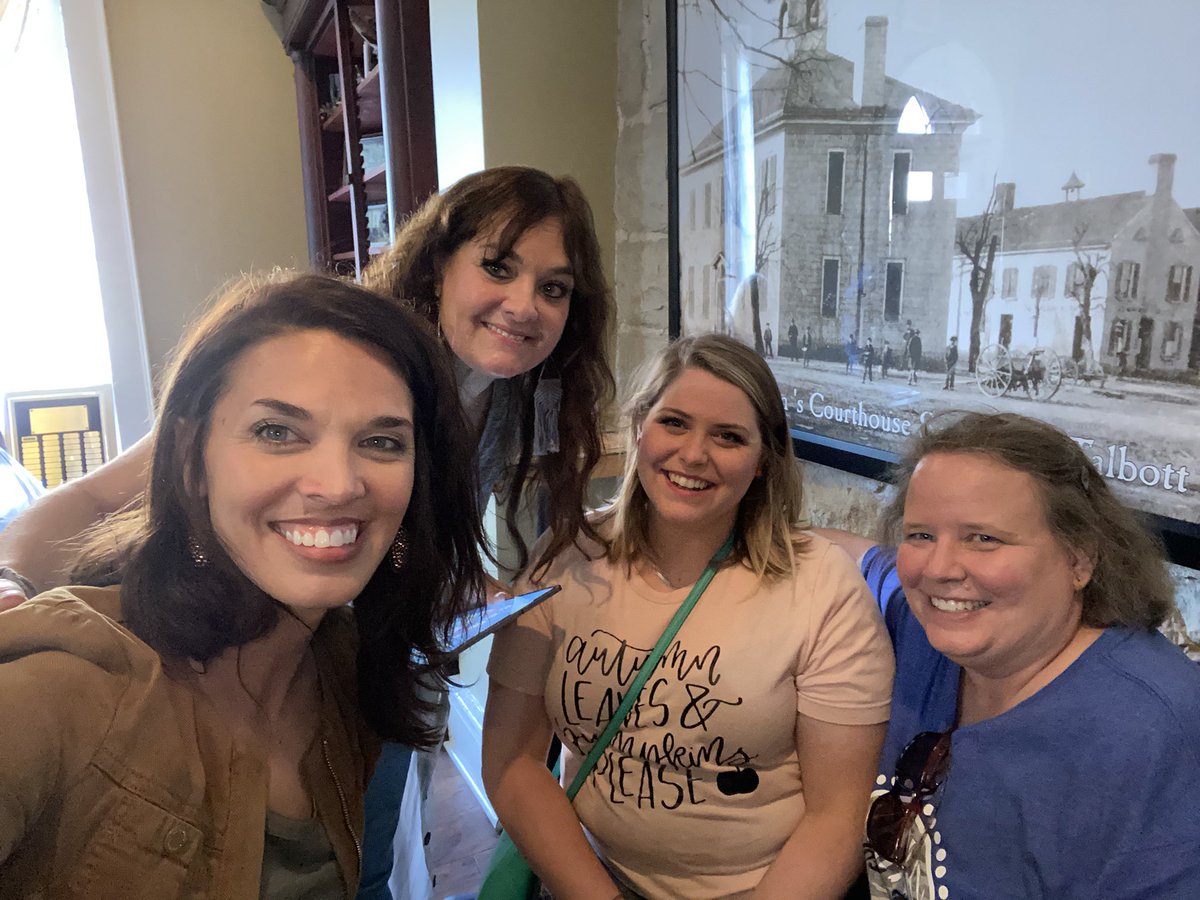 KyCharge's tweet photo. 1st Stop on our KY DIG TRIP- built in 1779- It is likely the oldest surviving building in the state of Kentucky. One thing for sure- EXCELLENT FOOD!! GREAT FRIENDS #kycharge #DiggingKY @KEDCGrants @DrJWEvansJr https://t.co/TCuJpyyaR8
