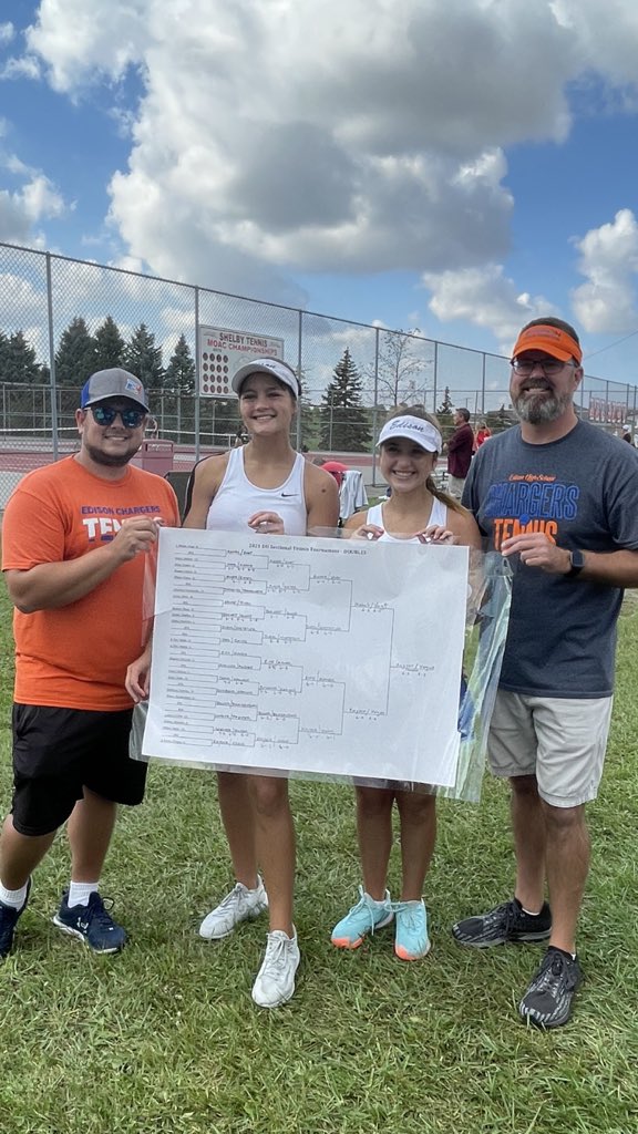Vogie3535's tweet photo. @BillyHeyen these girls from Edison tennis team Torri Keyser and Alli Vogus just won the Shelby sectionals in doubles https://t.co/TAOkBVVzB8