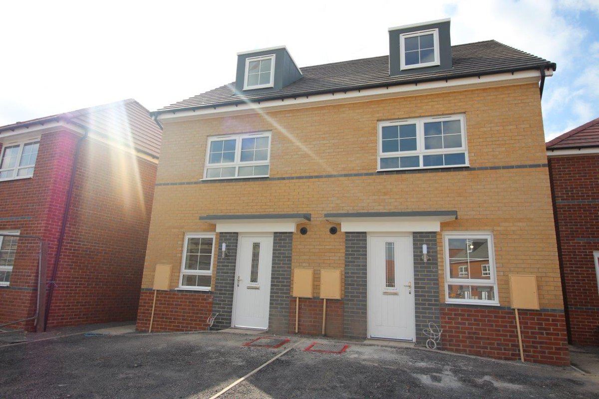 😱✨Brand new, Rent to Buy, FOUR BEDROOM homes in Stockton!✨😱
Apply quickly before these get snapped up!
Just £162.40 per week!