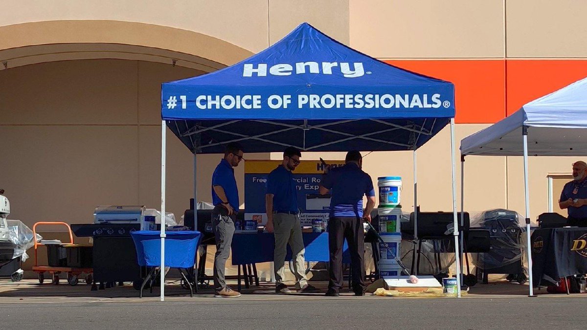 Come on down to <a href="/HomeDepot/">The Home Depot</a> store #408 in Casa Grande and learn about @TheHenryCompany white roof coatings! @HenryCo_AZ <a href="/sperryhenryco/">Scott Perry</a> <a href="/AriannaJacks/">Arianna</a>