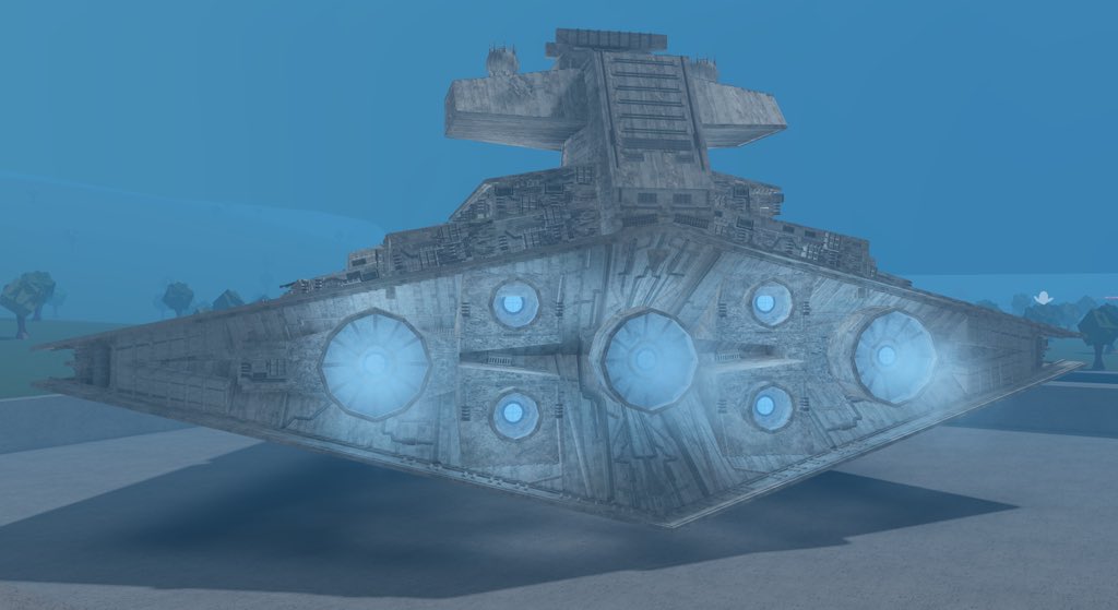 HuntraeRBLX's tweet photo. Imperial-I Star Destroyer 🌌
#bloxburg #bloxburgbuilds #StarWars https://t.co/jtiThQp7MF