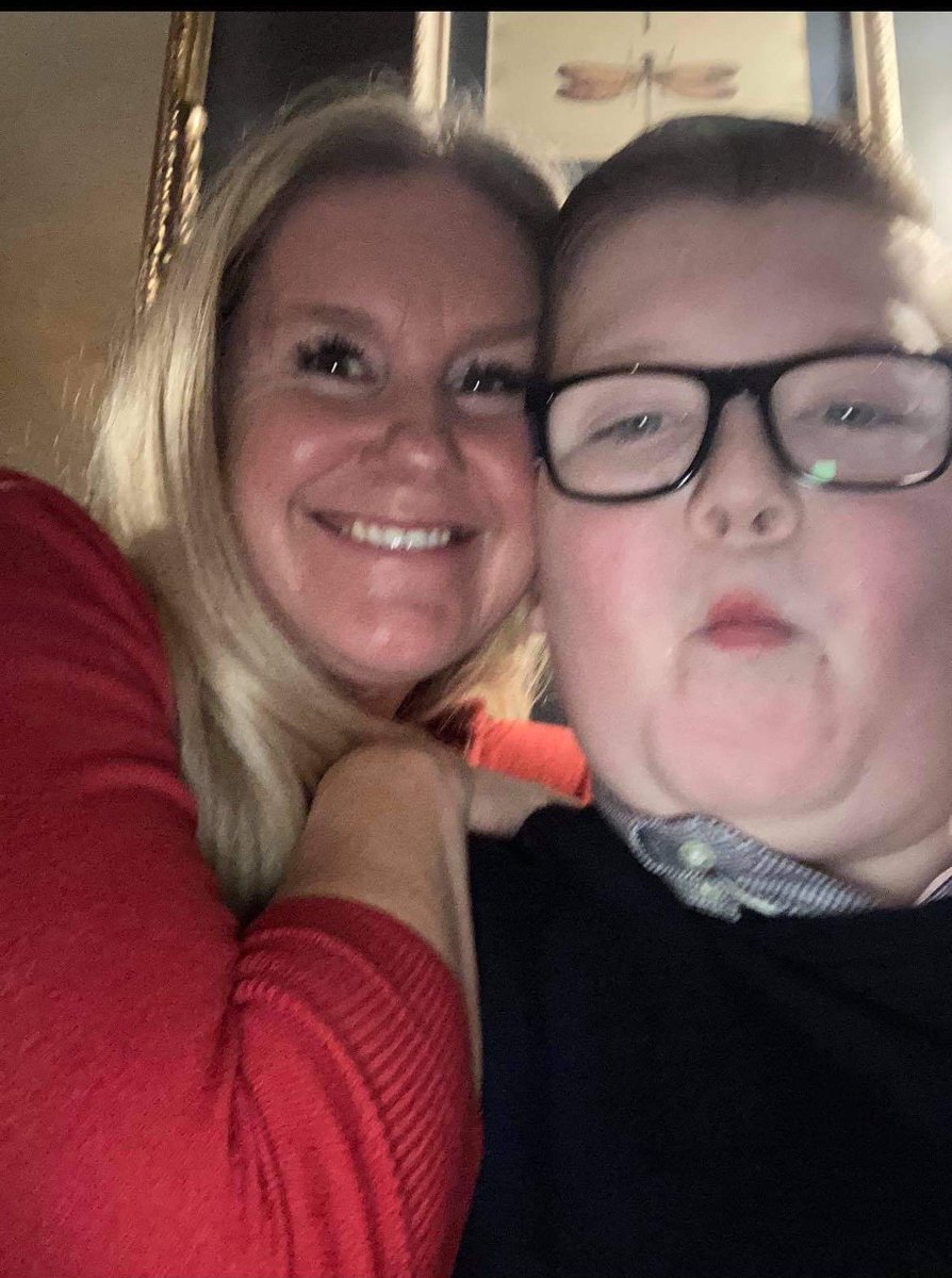 Great day <a href="/HexhamRaces/">Hexham Racecourse</a> celebrating Dave lad’s special birthday with the one and only <a href="/kian_burley/">Kian Burley</a> <a href="/Hannahburley13/">Hannah burley</a> @DrSimonCMP @OBMRacing