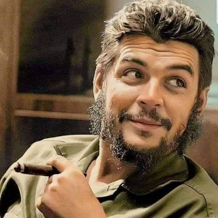 jannat_halepoto's tweet photo. "اگر تون جوان آھين، ۽ انقلابي ناھين، ته پو تنھجي جينز ۾ ڪو مسئلو آھي۔۔"

~چي گویرا
~ورسي
سُرخ سلام  🚩 https://t.co/gplfxvwdVx