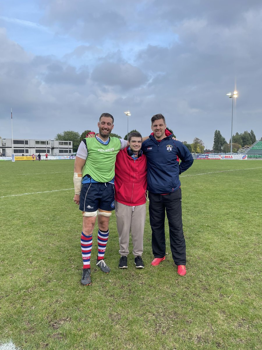 Anjelcakes's tweet image. Fab catch up with @perryjp and @Toby__Freeman today 😊 #rugbyfamily
