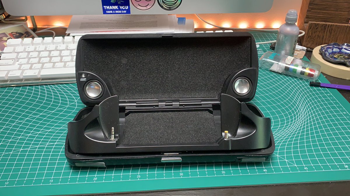 WrldWrldWrld's tweet image. IYKYK #differentera