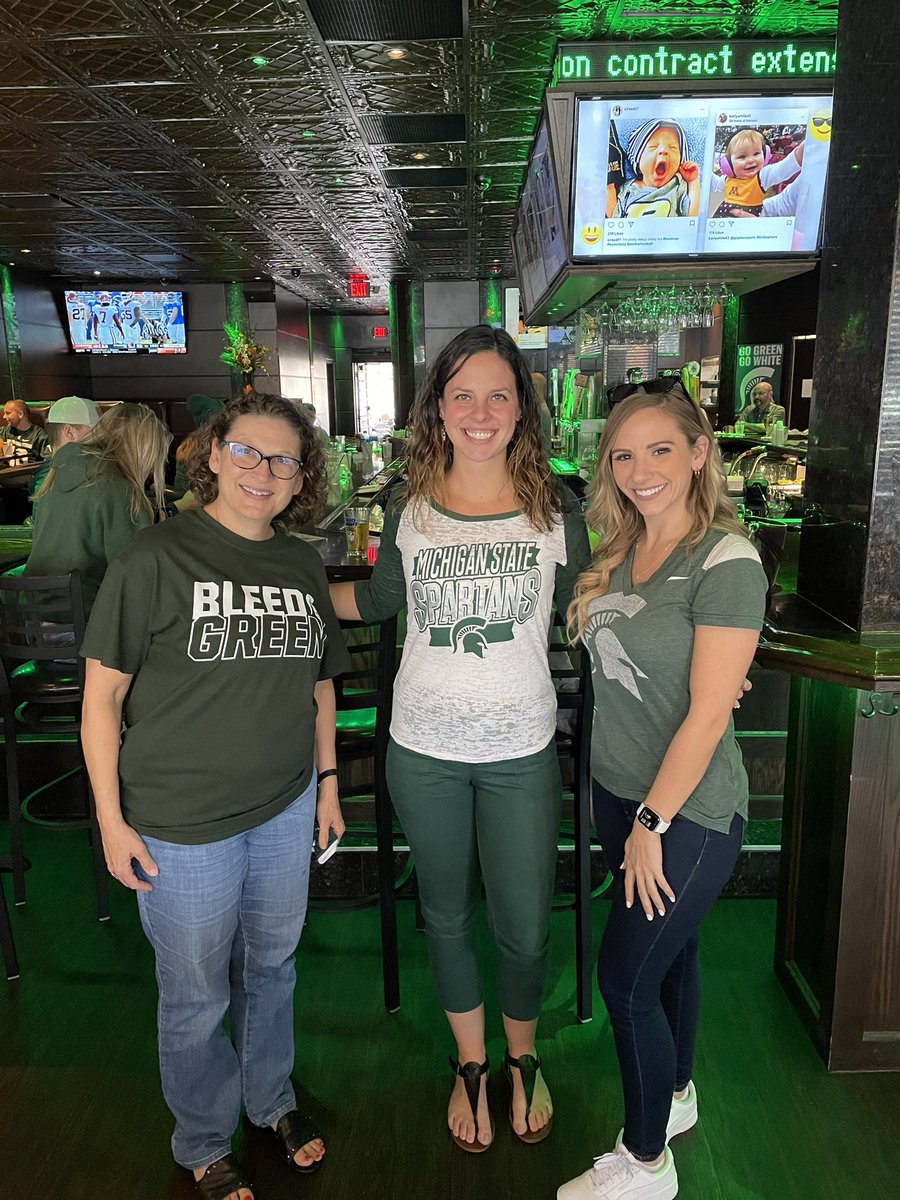 kellierowe's tweet photo. followed the Lions to Minneapolis and found the Michigan State bar. Angie and Allison run the MSU alumni chapter out here in Minnesota promoting the Spartans, everyone say hi https://t.co/vR4BkwAMTS