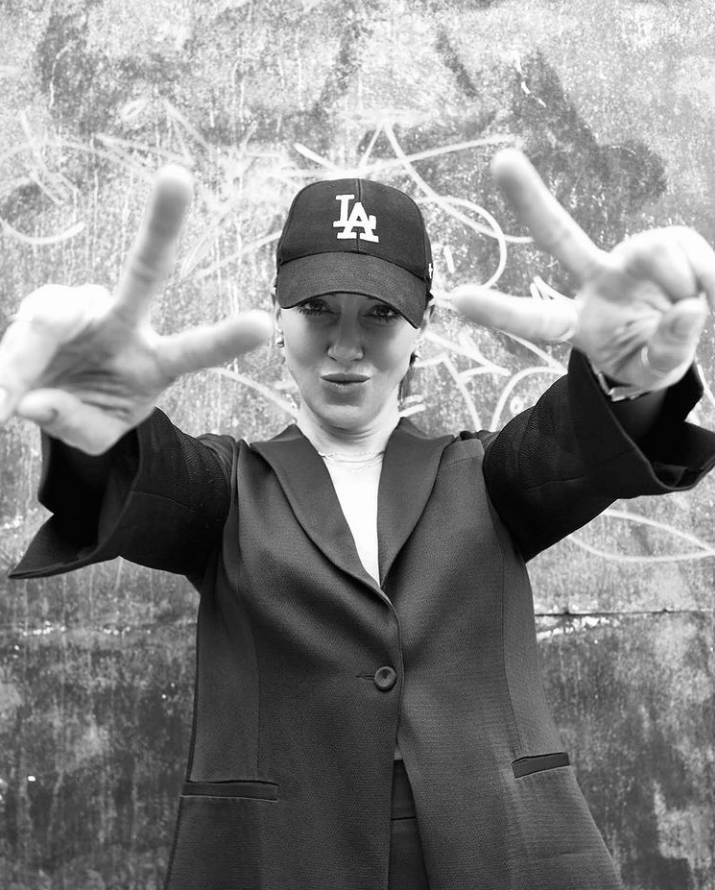 Katie Cassidy (@mzkatiecassidy) on Twitter photo Hometown pride. #LA #BornAndRaised Hometown pride. #LA #BornAndRaised