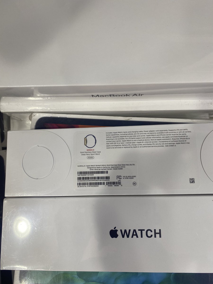 mobitrade_'s tweet photo. New Apple Watch SE Stainless Steel 40mm
GH₵ 2100
New Apple Watch Series 6 40mm
GH₵ 2500
—————————————
Contact 📞 : 0544395924/0205776218
DM to purchase or make enquiries
—————————————
#MobiFix #iOS #Apple #Macbook #iPhone #iTech #AppleNews #Tech #iWatch #MobiCare #MobiDeals https://t.co/tXO9E1FmVD