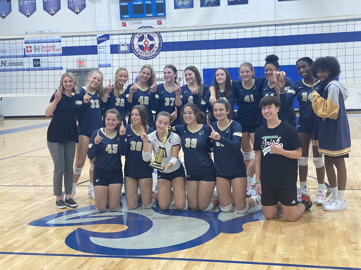 ANOTHER CITY CHAMPIONSHIP! Huge congrats to our Fighting Irish Freshman team for winning their City tournament today! That makes for an Irish program sweep, winning all 3 of the 2021 City Championships - The future is looking 🌟BRIGHT🌟 for the Irish! ☘️💚🏆🤩 #onestepatatime