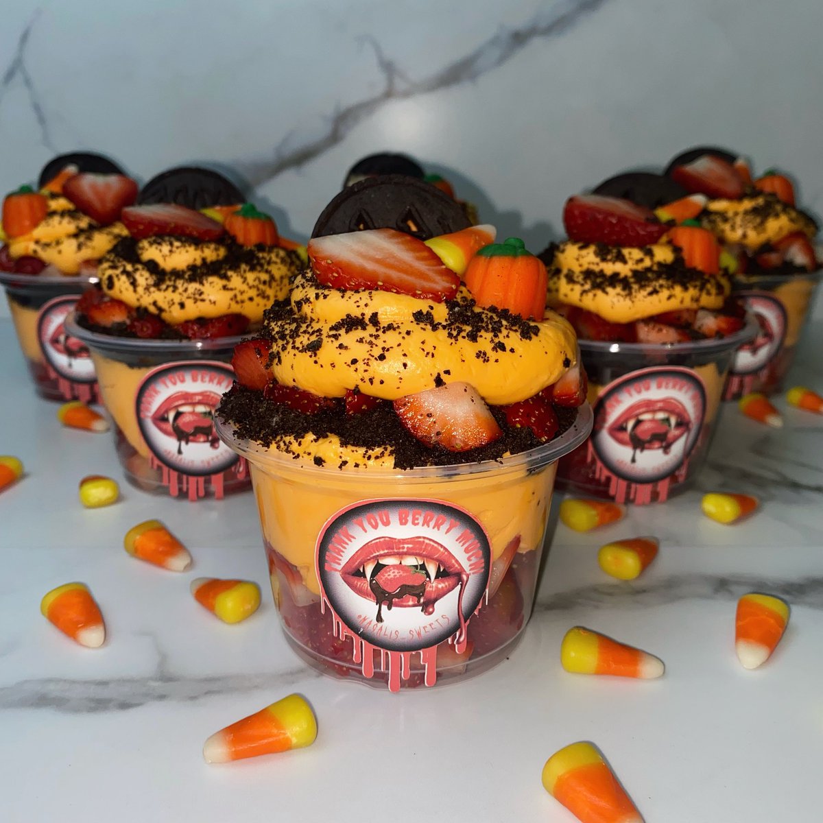 magalis_sweets's tweet photo. Cheesecake Cups … But make them SPOOKY 👻👻👻 https://t.co/MY8vc0zzVm