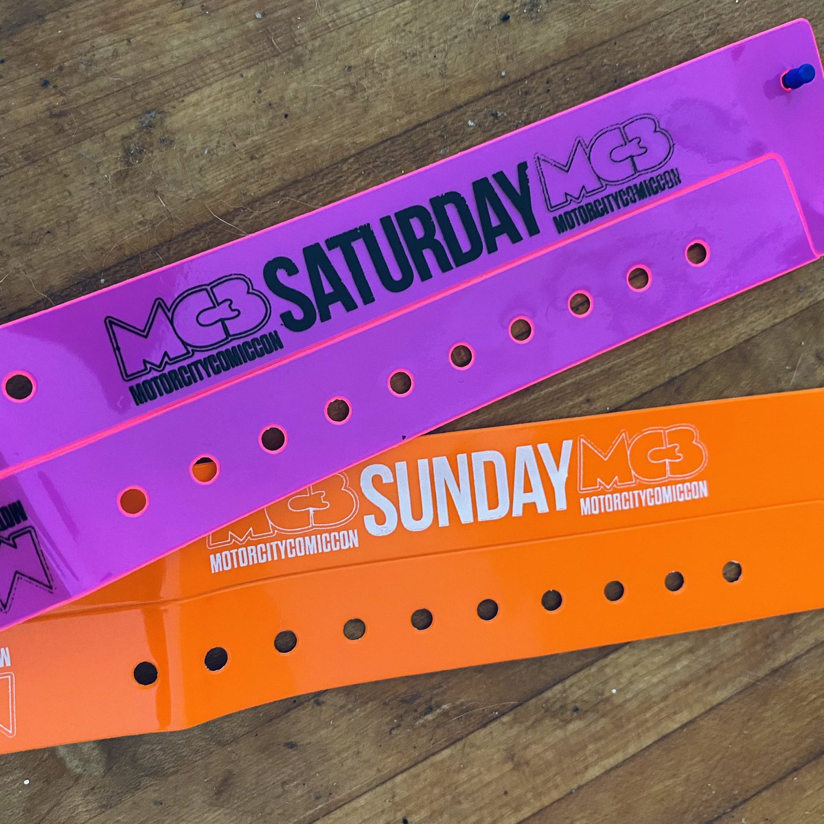 Pocketninja85's tweet photo. My wristbands arrived for @MotCityComicCon I’m getting excited to get my geek on and also for an epic #replayer gathering 😁 https://t.co/gz9Z7Fenuc