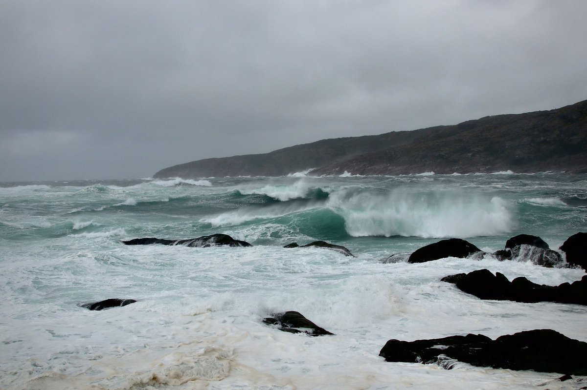 diggerjones27's tweet photo. Wild winds around the ocean today.  Love to see the crashing waves.  Got soaked from rain, sea spray and a rogue wave that crashed the rock I was sheltering behind.  Salt water bath is good for the skin. #nlwx #ShareYourWeather @NLtweets @LegendaryCoasts @CanadianPhotogs https://t.co/rjb8wZdCby