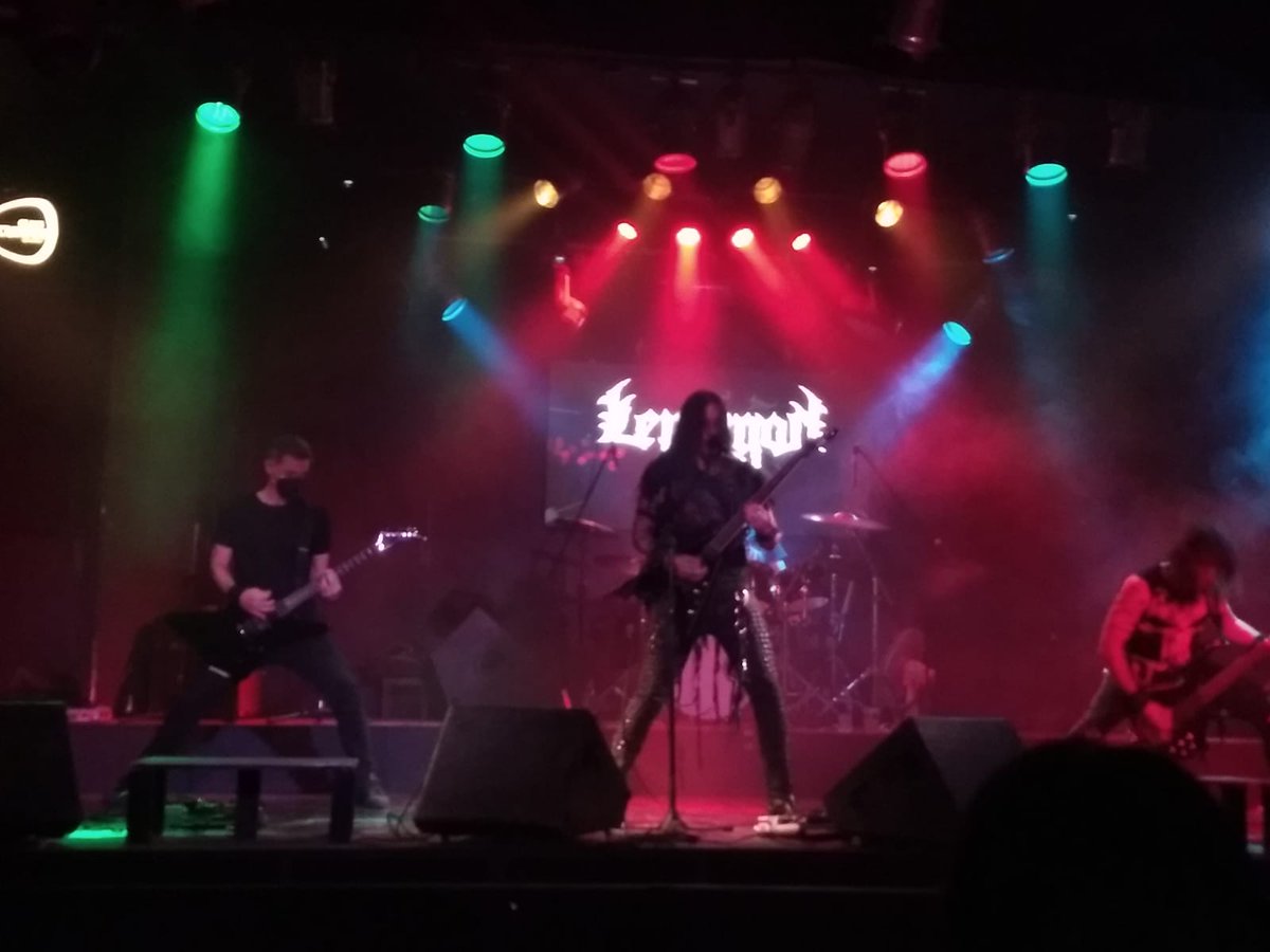 lepergod_arg's tweet photo. Gracias Quilmes! temenda fiesta ayer!! volvimos a los escenarios luego de un año y medio de complicaciones! y mas fuertes que nunca!
#Lepergod #MetalArgentino #MetalExtremoAR #ClubTucumanDeQuilmes https://t.co/inSJGDDfyJ