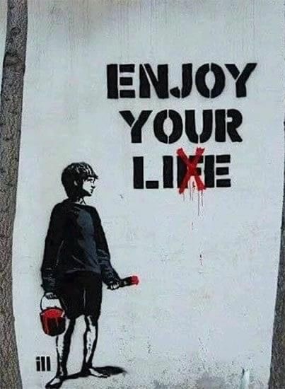 PhilosophyMttrs's tweet photo. Today’s graffiti https://t.co/eD6m4HZAXn