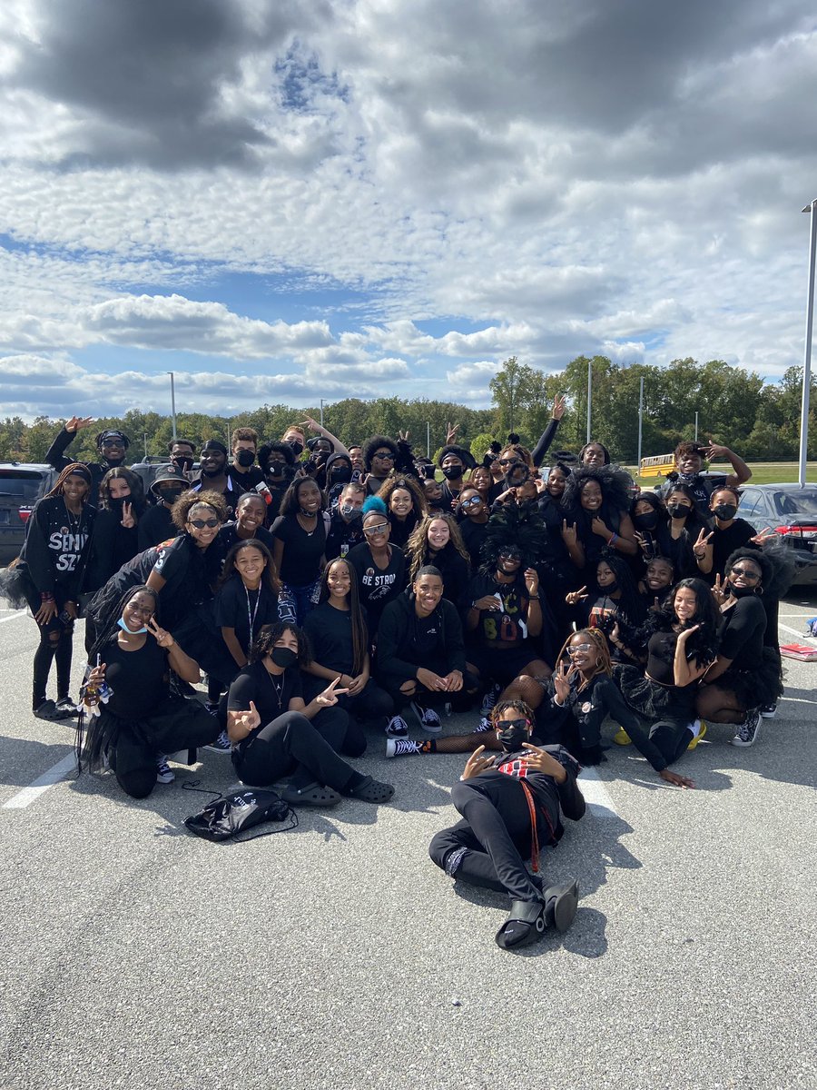 NPHS c/o 2022 tweet media