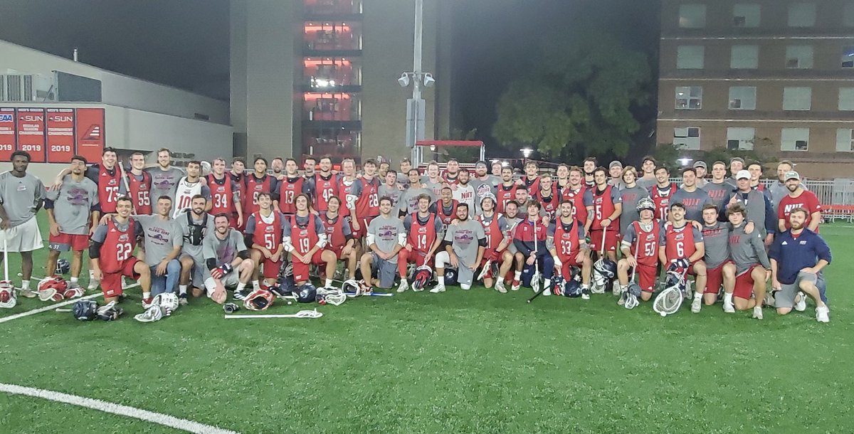 NJIT_mens_lax's tweet photo. Great time last night. Thanks to all the Alumni who came back to NJIT to participate in the ‘21 Alumni Game. 

Past. Present.  One Team. https://t.co/fMIzp7mopo