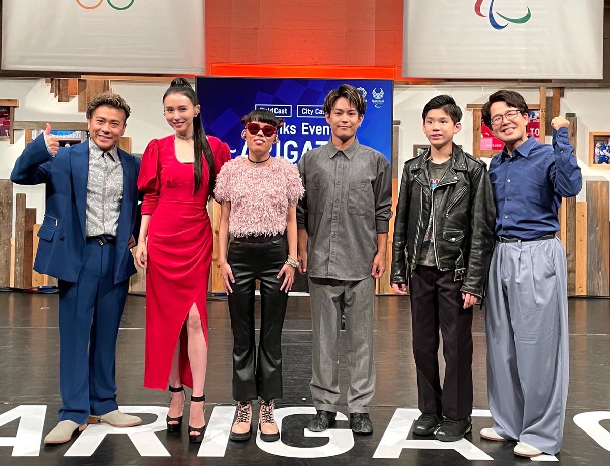 micromansunrise's tweet photo. 最後は @MayJamileh ちゃんが歌うThis Is Meにてみんなでセッション。ラップパートでは「TOKYO2020何を学んだ?」という歌詞を綴りました。僕の学びは、違いを愛し互いを認めひとつになる「人間愛の尊さ」。ボランティア&スタッフの皆さんありがとうございました🔥
#ThanksEvent #ARIGATO #Tokyo2020 https://t.co/ZepTTaKLMx