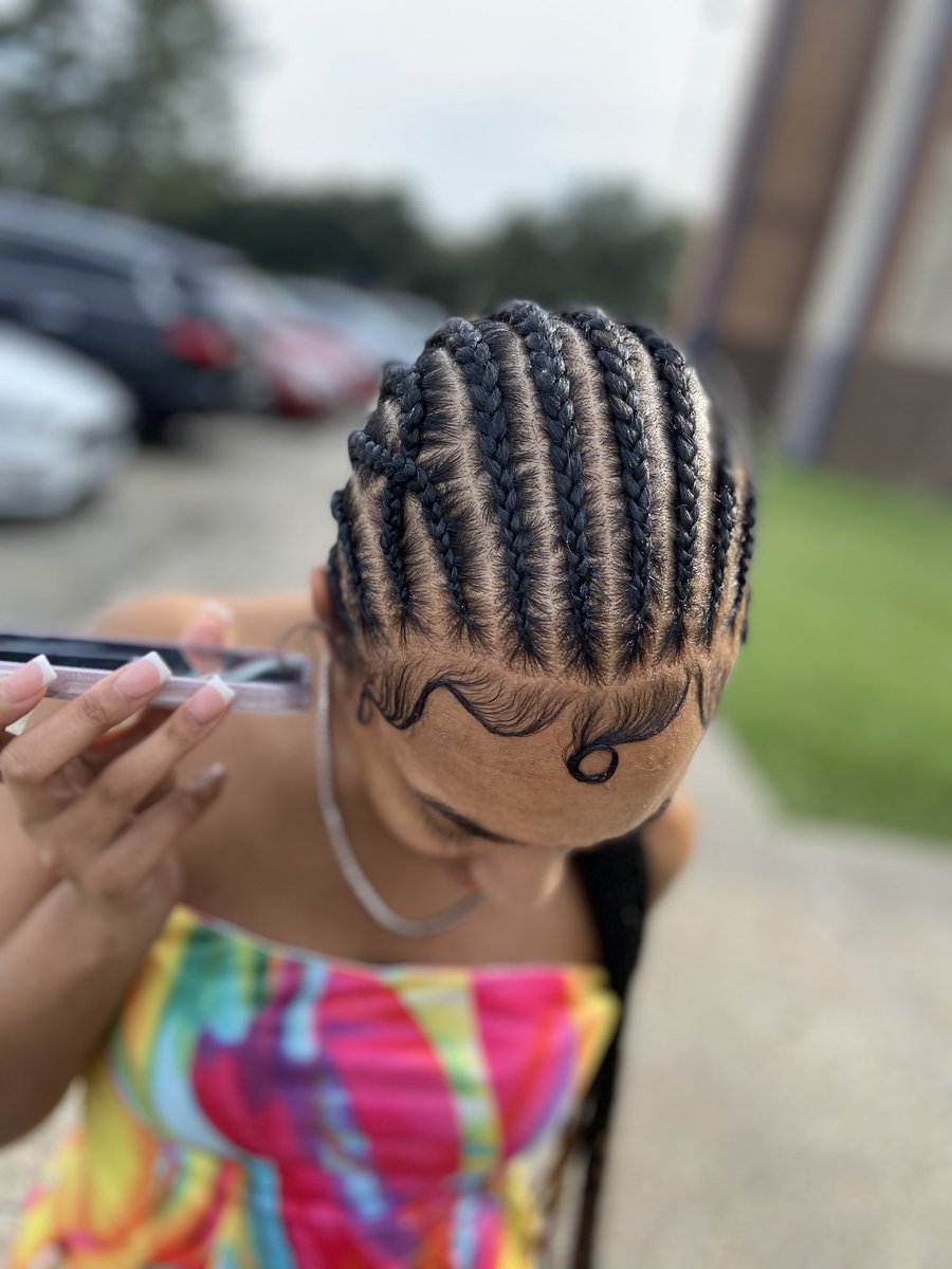 ariunaaa_'s tweet image. Straight Backs for the WIN!! Get Into IT!!! Periodttt🥰 
•New Style Alert!!!🥳🥳 
Get at Me &amp;amp; Book the Look!✅ #batonrougehairstylist #batonrougebraider