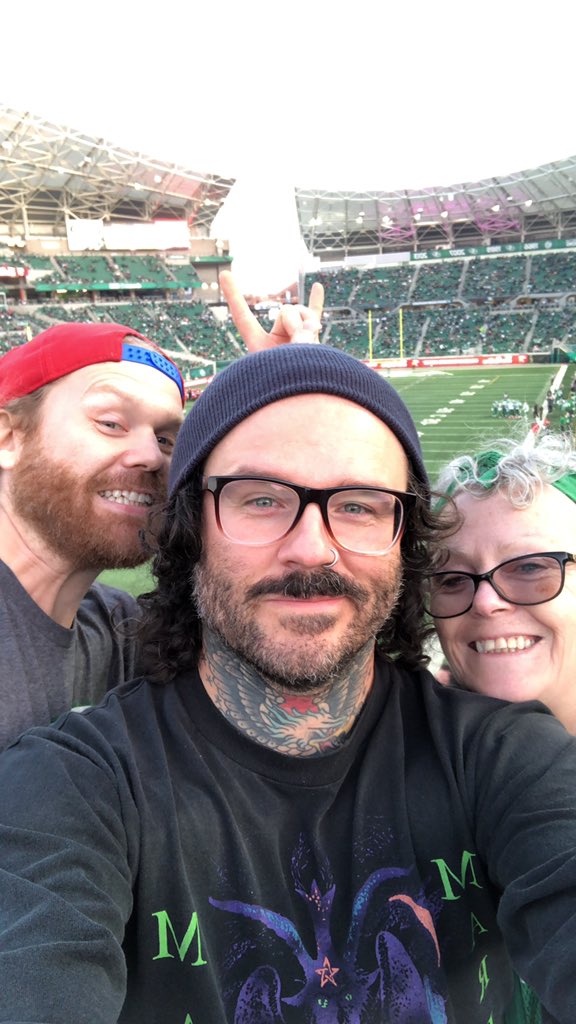 Me The Guts tweet media