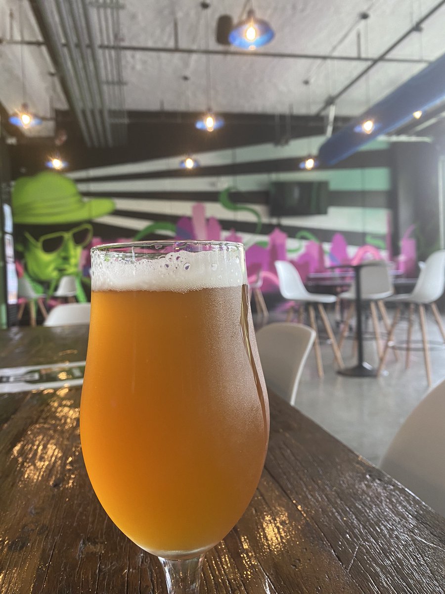HolliC5's tweet photo. @Yelp #yelpelite #HIWIREBREWERY https://t.co/LLNpHEdEue