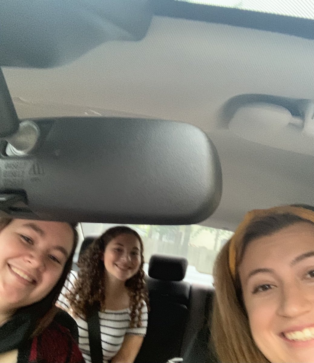 Sarah Olender tweet media