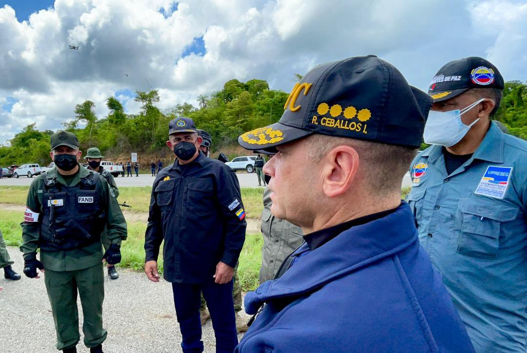 🇻🇪 Desde el estado Miranda realizamos Despliegue de Seguridad Ciudadana y Cuadrantes de Paz de más de 650 funcionarios, con el propósito de proteger al pueblo venezolano, mitigar la propagación del #Covid19 y aumentar los niveles de seguridad en el eje Barlovento.