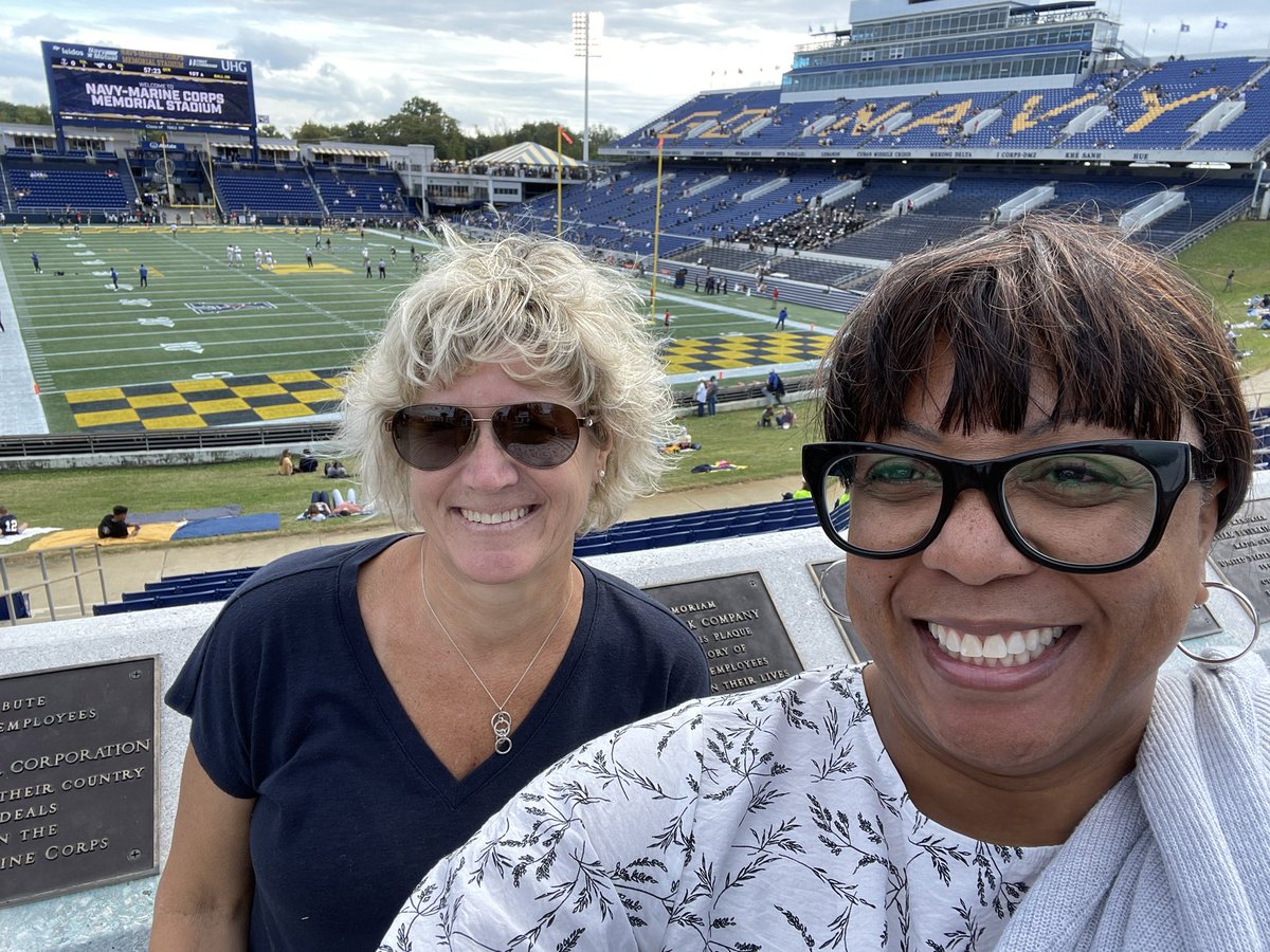 MrsSmith96's tweet photo. #GoNavy https://t.co/tPOfsNFPdv