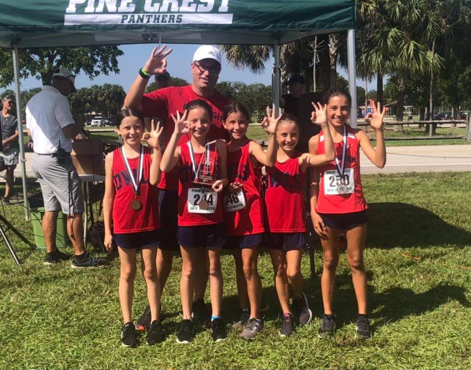 fauhigh_xctf's tweet image. Great Meet Today! 11 PRs! 6 Individual Medals and our MS Girls Team won the Meet and qualified for the State Meet! #owlsrun