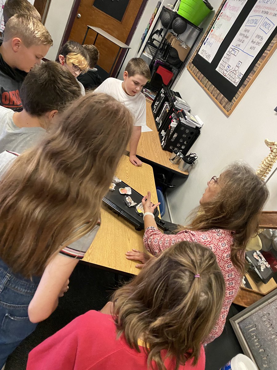 East Clinton Middle School tweet media