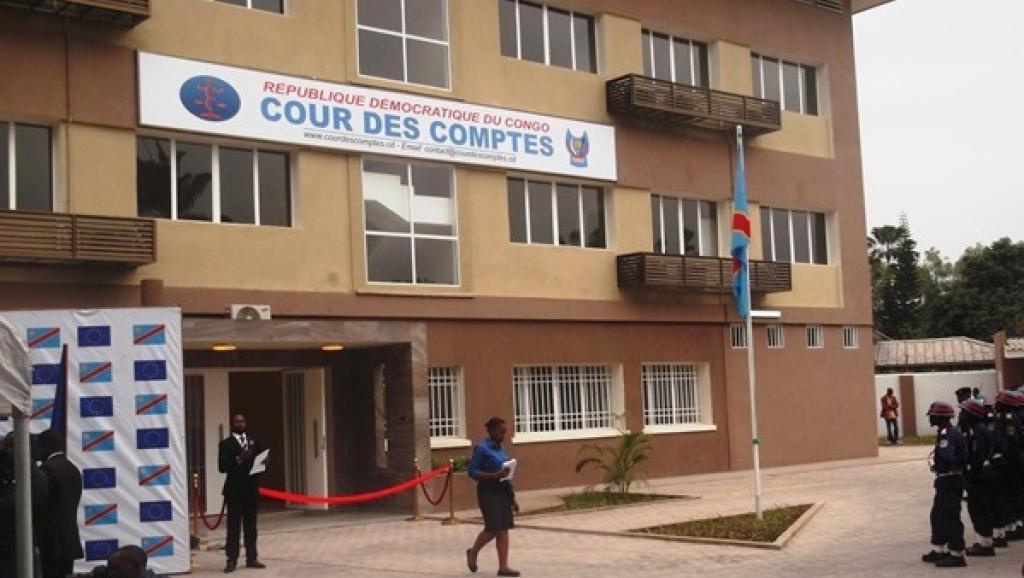 Pour renforcer l'efficacité du contrôle d Finances publik, la Cour des Comptes doit effectivement être opérationnel. Ses magistrats méritent de prêter serment. Mr le Président <a href="/fatshi13/">Félix A. Tshisekedi</a> la moisson est grande ! SVP, Faites quelque chose. 
<a href="/senatrdc/">Sénat RDC🇨🇩</a> @AssembleeN_RDC <a href="/FCNL/">FCNL (Quakers)</a> <a href="/FCNLworld/">FCNL Foreign Policy</a>