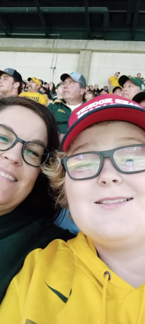 Guyman79 tweet media