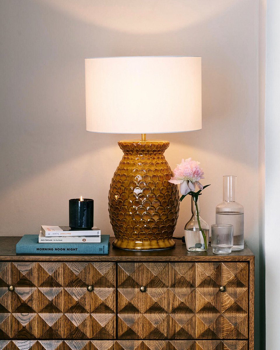 Julie Schuster tweet media