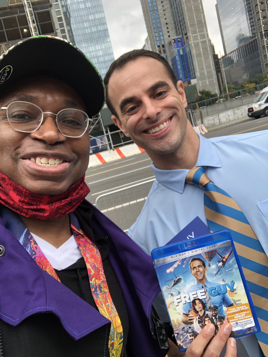 RobGeorge's tweet photo. This #FreeGuy picked me up! #FoundGuy @FreeGuyMovie https://t.co/Wu52a2958P