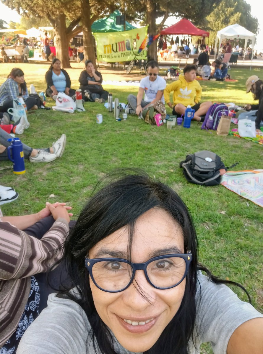 MumalaSF's tweet photo. Jornada @MuMaLaNacional #ElAjusteEsViolencia
#Conectades
Compañeres de varias localidades organizamos
✔Talleres #Esi #ProtocoloILE #Violencias
✔Picnic Feministas
#ChocolatadaSolidaria https://t.co/M0SL1n5tZ5
