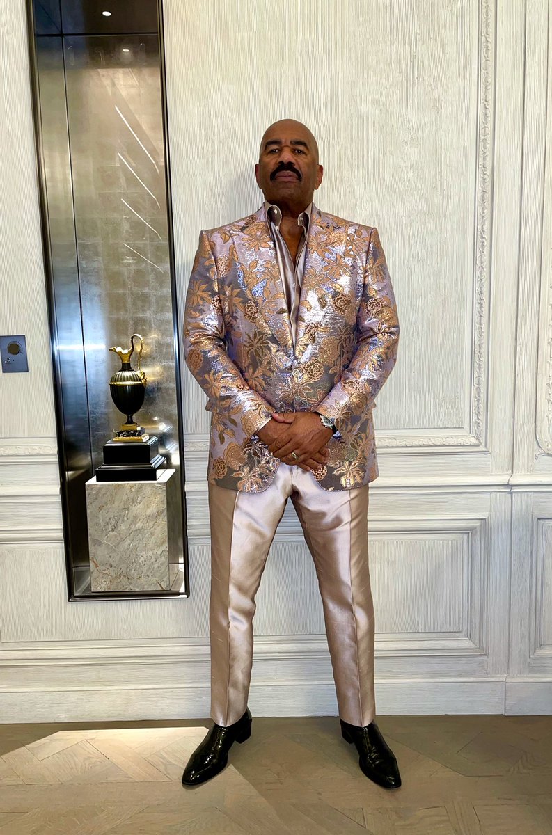 Steve Harvey tweet media