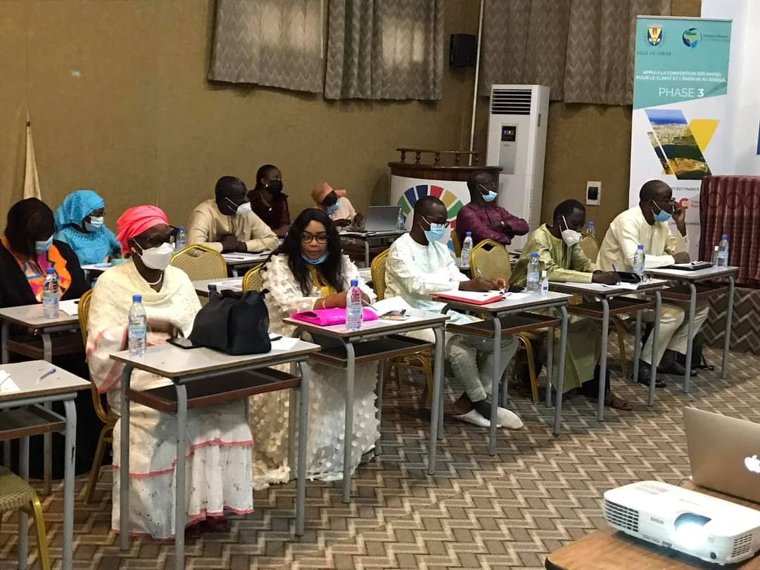 Atelier de renforcement de capacités <a href="/PcetDakar/">PCET/Dakar</a> de la <a href="/villededakar/">Ville de Dakar</a> en partenariat avec le <a href="/c40cities/">C40 Cities</a> sur le #financementclimatique. Dans le cadre de l’accompagnement du projet co-financé par <a href="/UEauSenegal/">UE au Sénégal</a> et <a href="/AeciDdakar/">AECID Senegal</a> à travers la <a href="/CoMOSSAfrica/">Covenant of Mayors in Sub-Saharan Africa</a>. 
<a href="/endaenergylinks/">ENDA ENERGIE</a> <a href="/PicepPikine/">Projet COM SSA Pikine Phase 3</a>