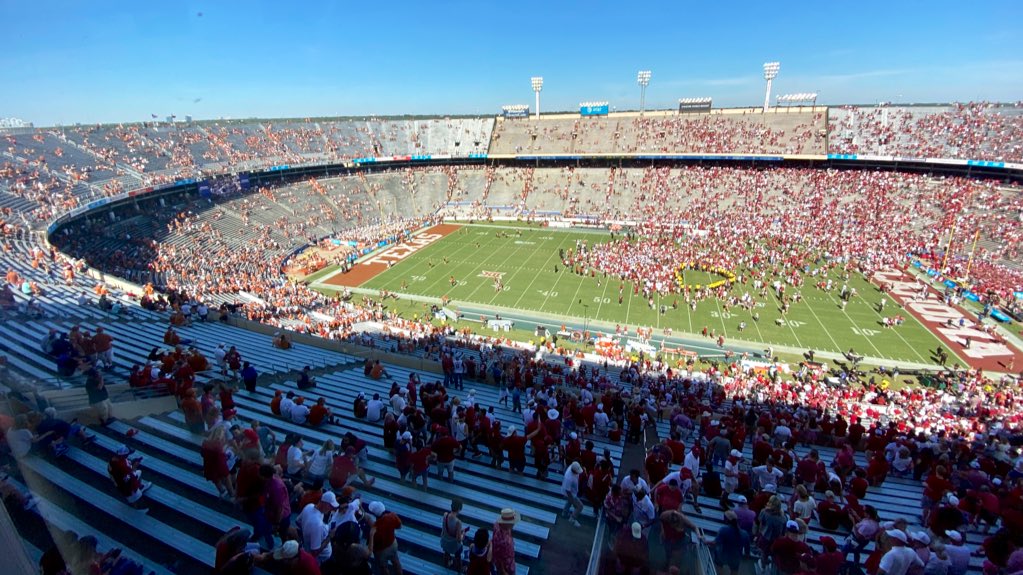 what a scene 🤘⬇️