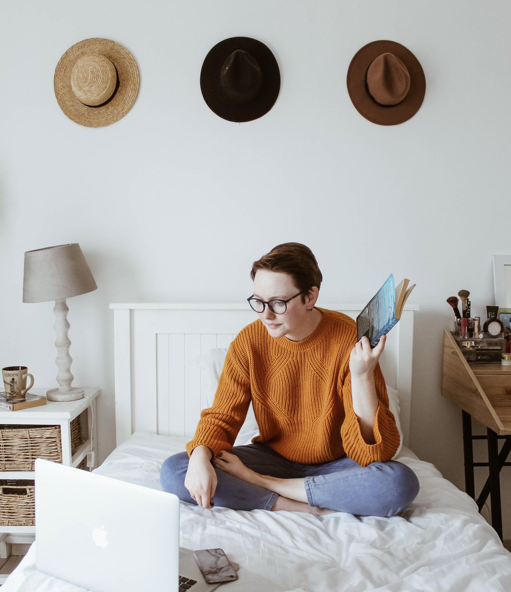 allears__'s tweet photo. Sometimes we like to write from bed. Other times from the kitchen table. And when it’s nice outside, the backyard is our go-to. Where’s your favorite writing spot? https://t.co/CNLTnhpc8B