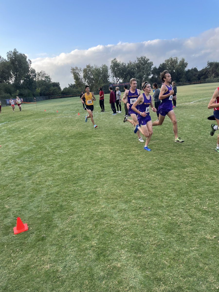 CalLutheranXCTF's tweet photo. Highlights from the Pomona Pitzer Invite
4 PRs &amp; 4 SBs

Regals ran their first 6K of the year! 

Sebastian S set the CLU course record 

Samira N 8th fastest time in CLU history for the course 

Kingsmen team time was 5th fastest for the course in school history https://t.co/NldH7jqF6j