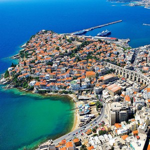 HaydiAvrupaya's tweet photo. Kavala hem tarihi hem doğal güzellikleri ile dikkat çekmektedir. Otobüsle Tüm Avrupa Turu kapsamında gezilecek şehirlerden biri de Kavala'dır
https://t.co/BqVHbIevv5 #GönülDağı #itiraf #AileOlmak #kavala #yunanistan https://t.co/hN4DItD3GF