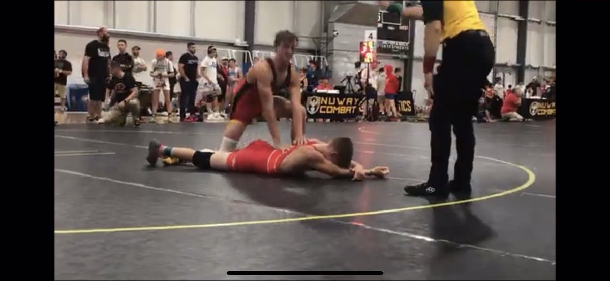 CmoneyLyons's tweet photo. Finally back on the mat in Iowa. Super thankful to have the chance to get back out there. Conditioning was hands down my biggest loss over recovery, but as Spencer lee says: “Excuses are for wusses”. https://t.co/2ya6xhpSUg