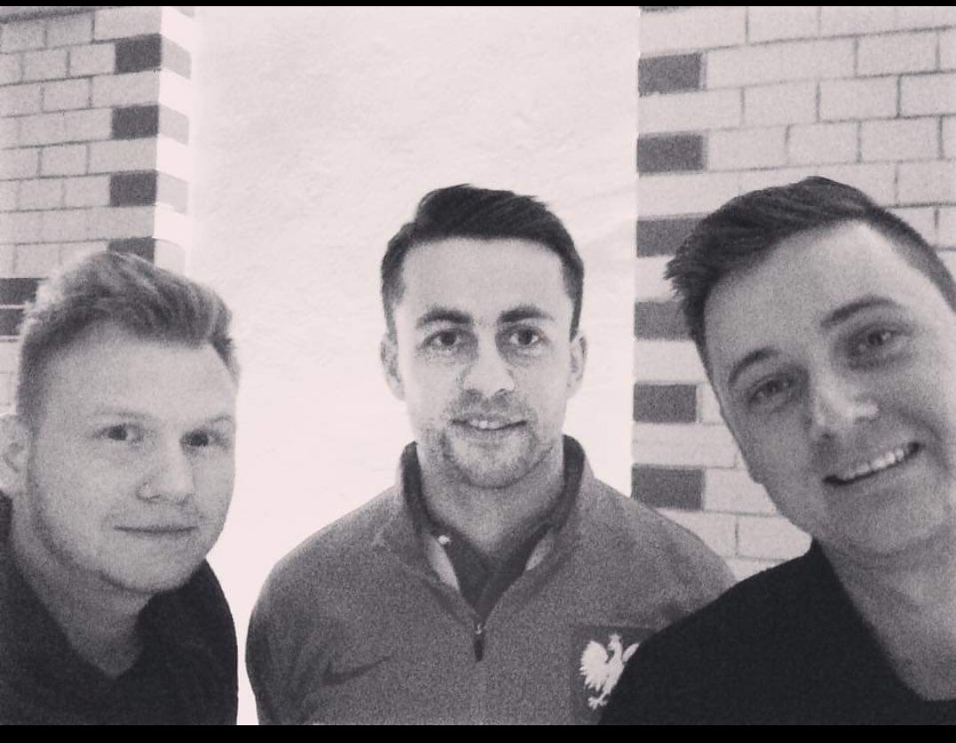 Dziekujemy Łukasz, to była przyjemność. Kolejna Legenda kończy karierę! 😪🙌🙏 <a href="/LukaszFabianski/">Łukasz Fabiański</a>