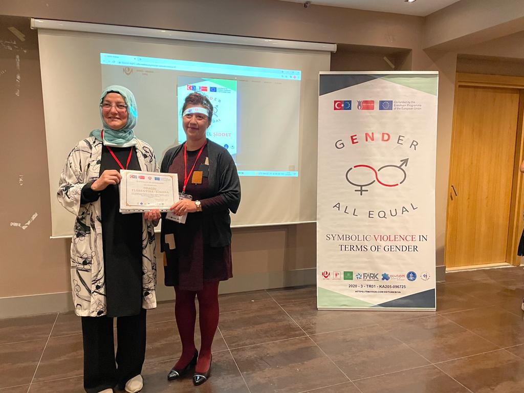 Simgesel Şiddet adlı Erasmus+ projemizin ilk ulusötesi toplantısını <a href="/odtumebiva/">ODTÜ MEBİVA</a> koordinatörlüğü ve <a href="/FarkDanismanlik/">FarkDanışmanlık</a> <a href="/der_soze/">SÖZE-DER</a>  <a href="/AssociationSol6/">Association solidarité humanité franco-algérienne</a>  Portekiz, Romanya ortaklığında gerçekleştirdik
We implemented the 1st TPM of Symbolic Violence <a href="/ulusalajans/">Türkiye Ulusal Ajansı 🇹🇷 Turkish NA</a> <a href="/ilkerastarci/">İlker Astarcı</a> <a href="/KemalBascii/">Kemal BAŞCI</a>