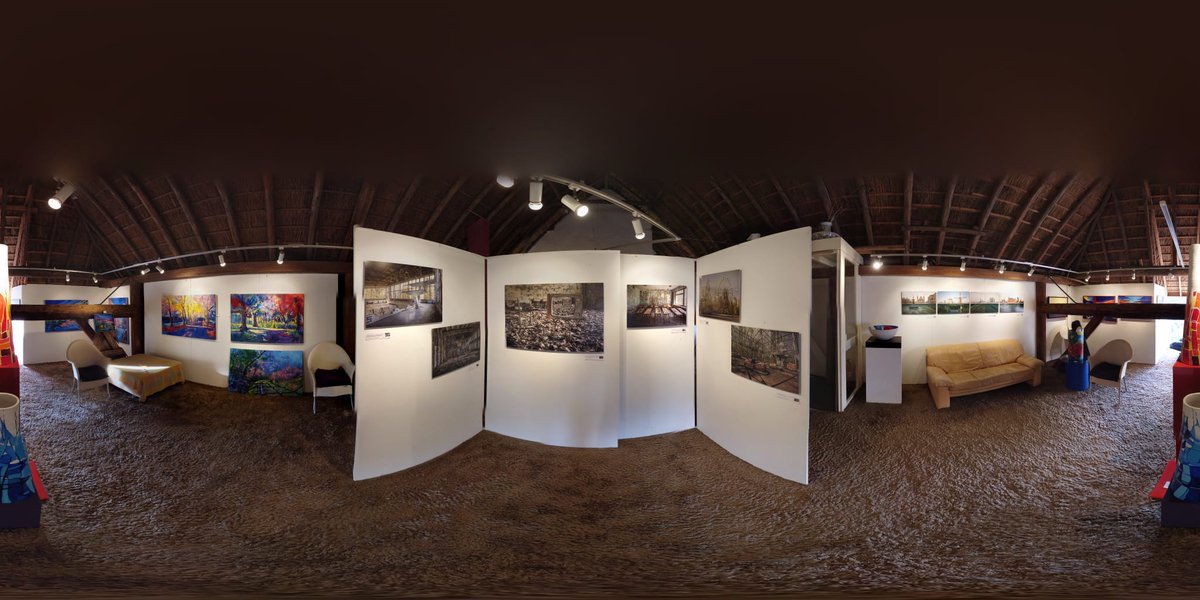 AtelierrouteW's tweet photo. Twee foto's van @jekfoto galerie Krikke ook morgen nog te bezoeken in Giethoorn @AtelierrouteW https://t.co/UWNaebeOPJ